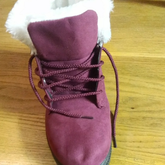 NWOT SQL BOOTS - Picture 2 of 5